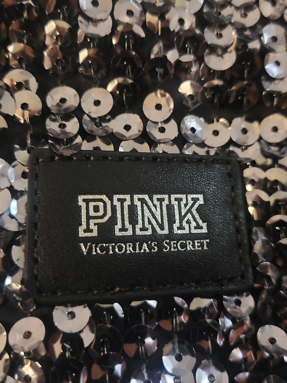 PINK Victoria's Secret Silver Sequin Weekender Bag with Black Straps - Offers - Picture 2 of 16